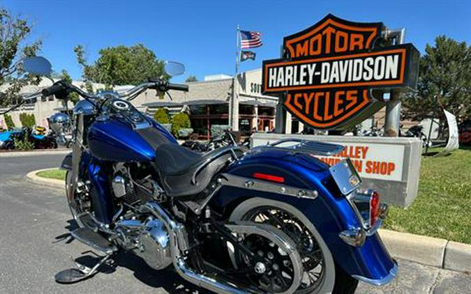 2017 Harley-Davidson Softail® Deluxe