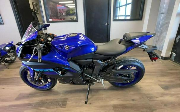 2024 Yamaha YZF-R7