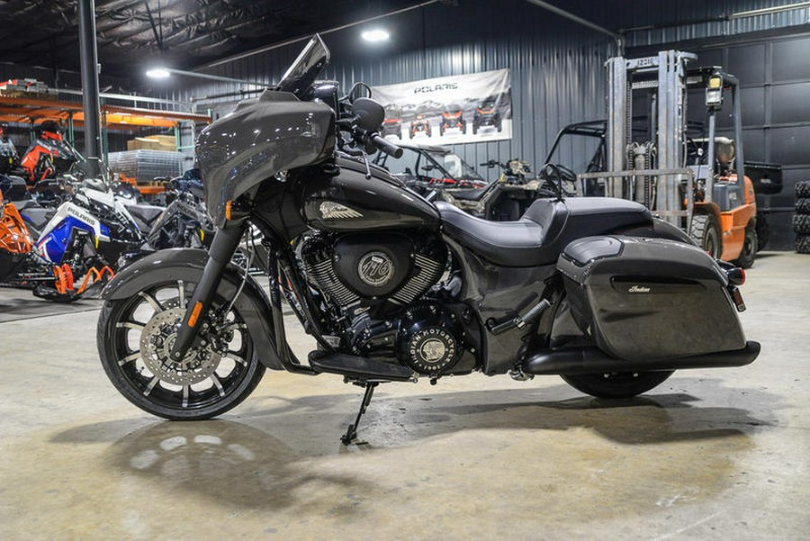 2024 Indian Motorcycle® Chieftain® Dark Horse® w/Powerband Audio Pkg Granite Gray