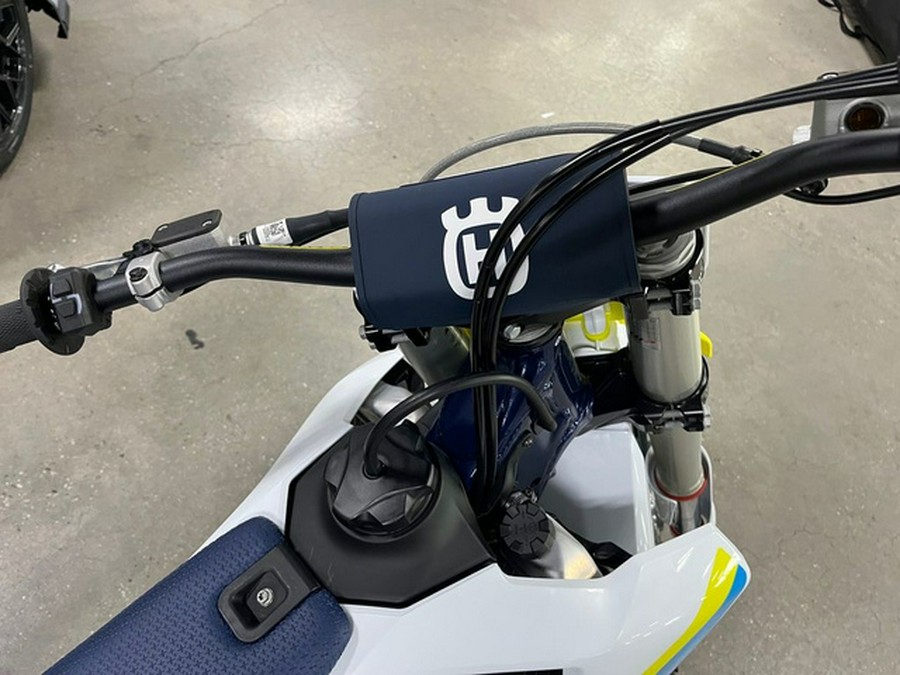2025 Husqvarna TC 300