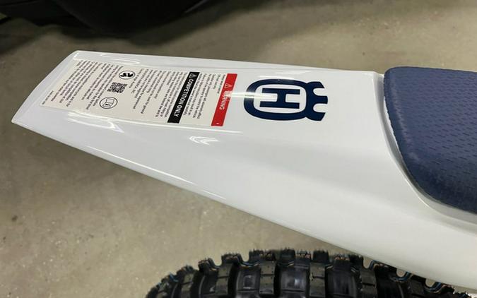 2025 Husqvarna TC 300