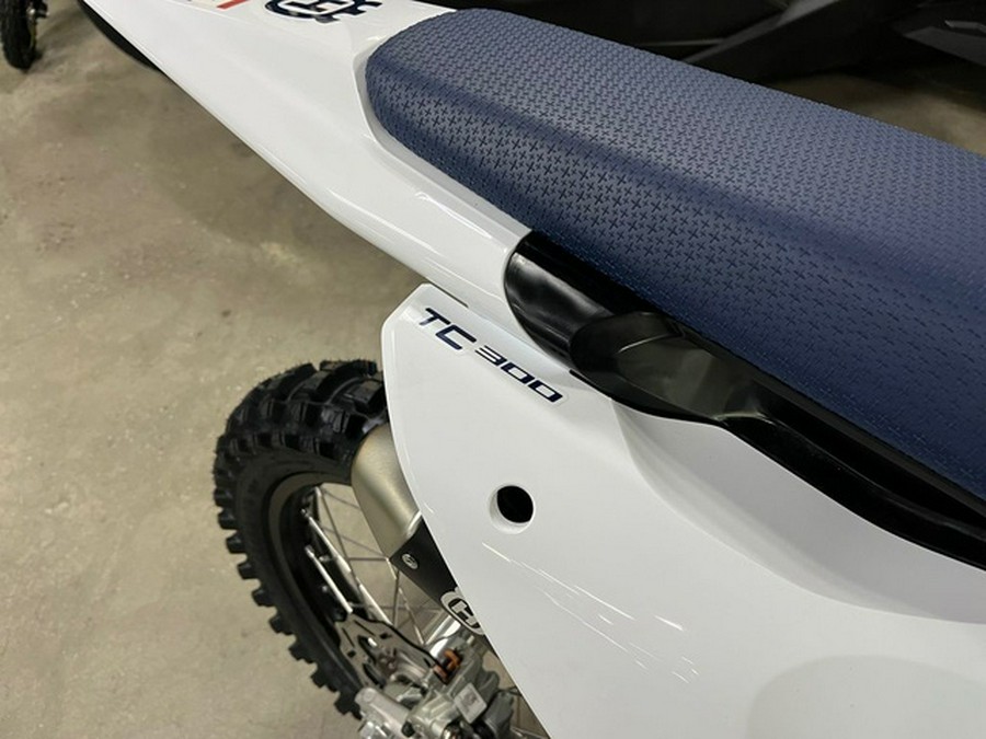 2025 Husqvarna TC 300