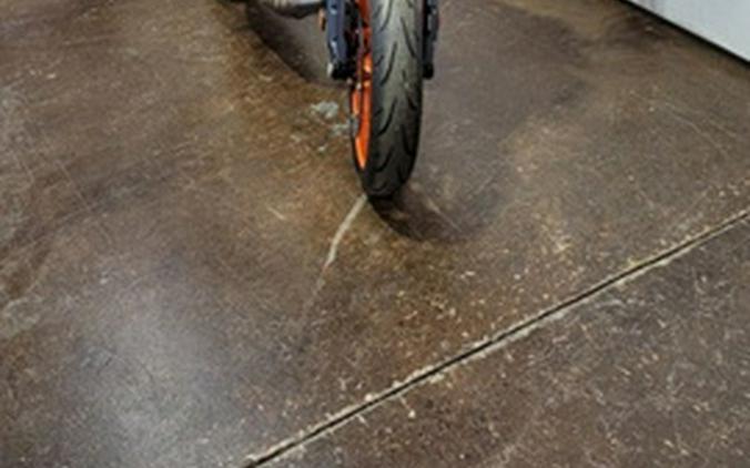 2024 KTM Duke 390