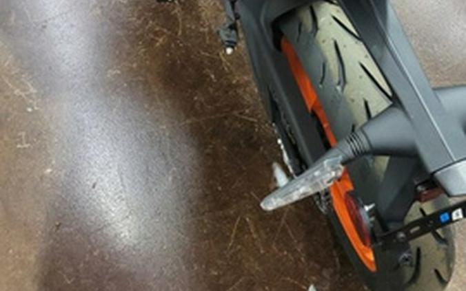 2024 KTM Duke 390