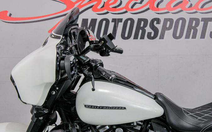 2018 Harley-Davidson Street Glide® Special