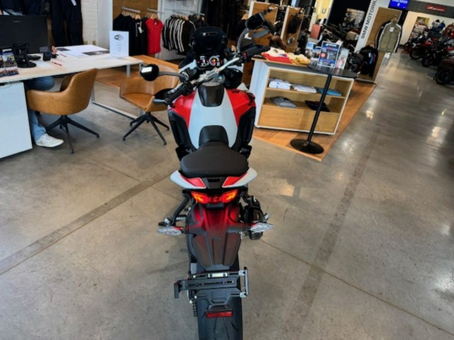 2025 Ducati Multistrada V4 RS