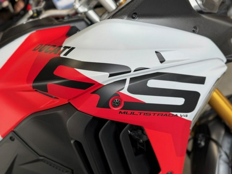 2025 Ducati Multistrada V4 RS