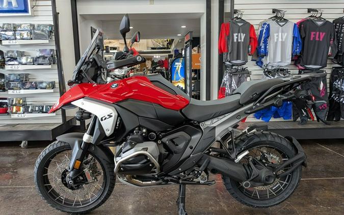 2026 BMW R 1300 GS Racing Red