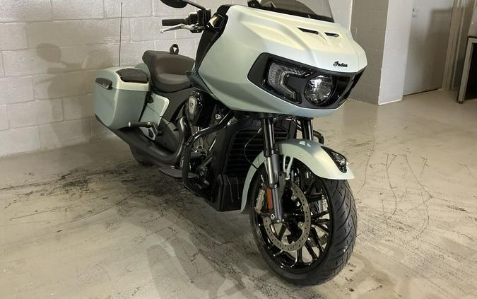 2025 Indian Motorcycle® Challenger® Dark Horse® 112 w/PowerBand Audio Frost Silver Smoke