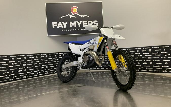 2027 HUSQVARNA TX 300 - 040255Q