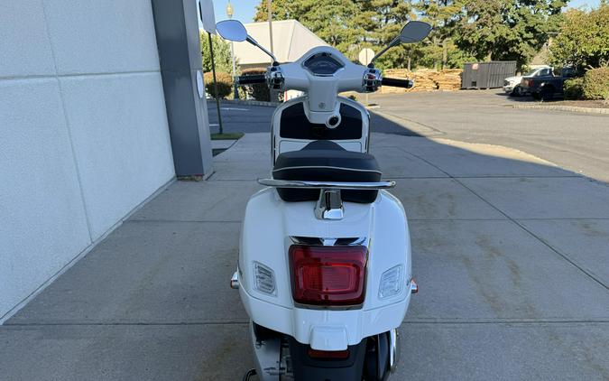 2027 Vespa GTS 310 HPE SUPER