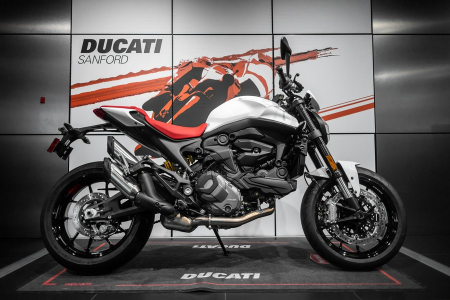 2025 Ducati Monster 937