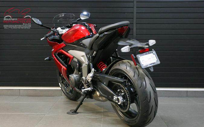 2025 Triumph Daytona 660 Carnival Red/Sapphire Black