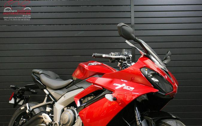 2025 Triumph Daytona 660 Carnival Red/Sapphire Black