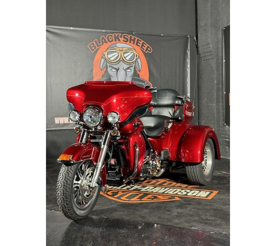 2013 Harley-Davidson® FLHTCUTG - Tri Glide® Ultra Classic®