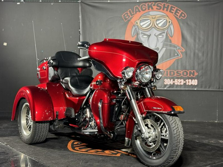 2013 Harley-Davidson® FLHTCUTG - Tri Glide® Ultra Classic®