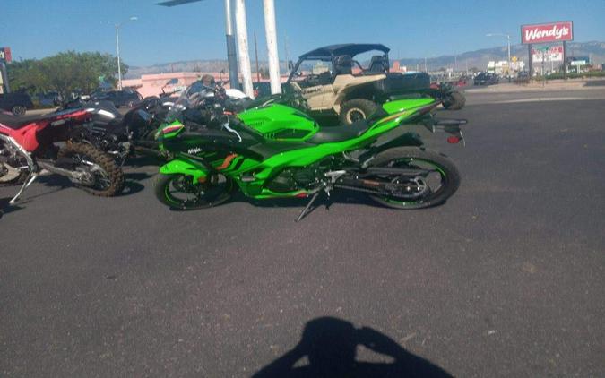 2024 Kawasaki Ninja 500 KRT Edition SE ABS