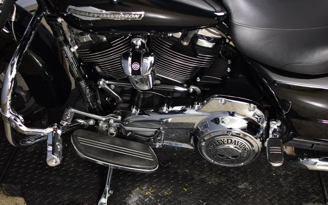 2022 Harley-Davidson Street Glide