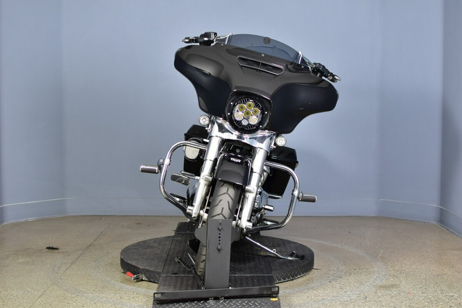 2022 Harley-Davidson Street Glide