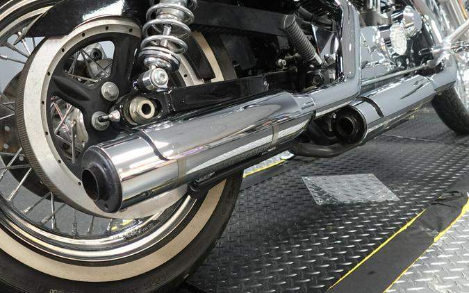 2016 Harley-Davidson 1200 Custom