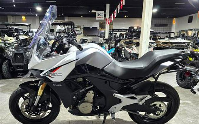 2023 CFMOTO 650 Adventura