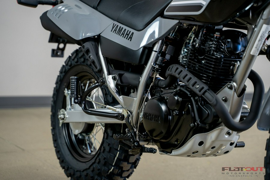 2025 Yamaha TW200