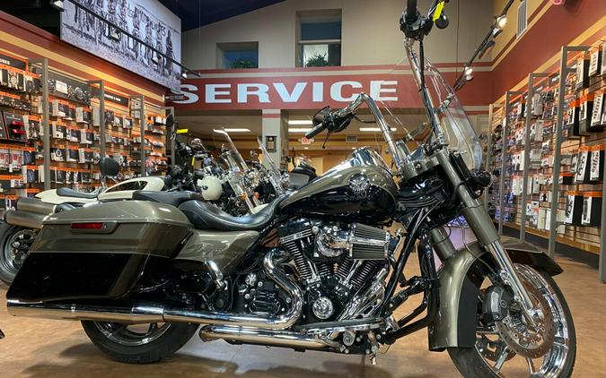 2014 FLHRSE- CVO™ Road King®