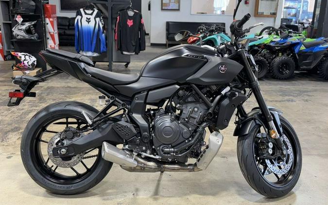 2025 Yamaha MT 07