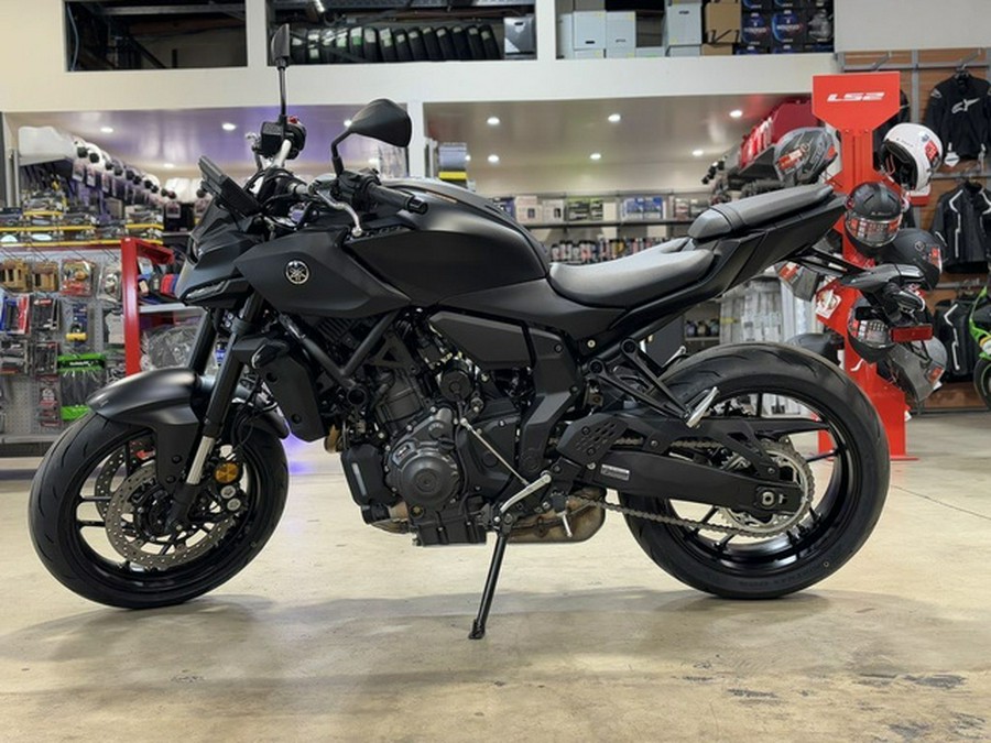 2025 Yamaha MT 07
