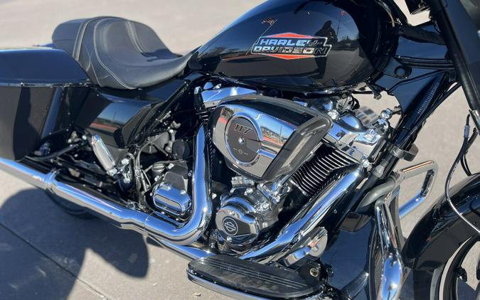 2026 Harley-Davidson® Street Glide® FLHX Vivid Black