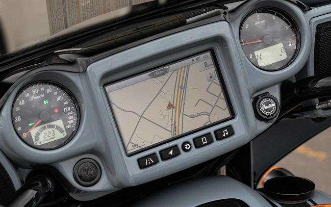 2025 Indian Motorcycle Chieftain Dark Horse