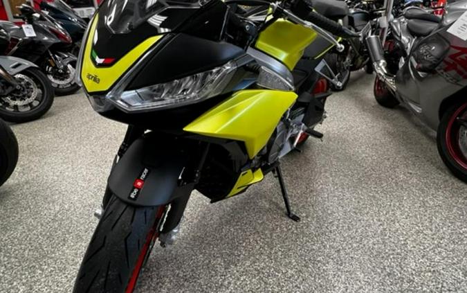 2022 Aprilia® Tuono 660 Acid Gold