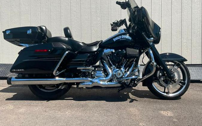 2015 Harley-Davidson Street Glide Special