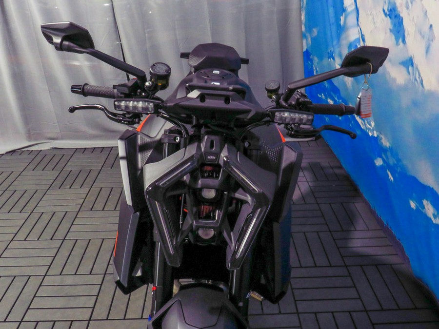 2024 KTM 1390 Super Duke R EVO