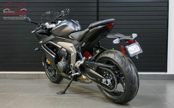 2025 Triumph Daytona 660 Satin Granite/Satin Black