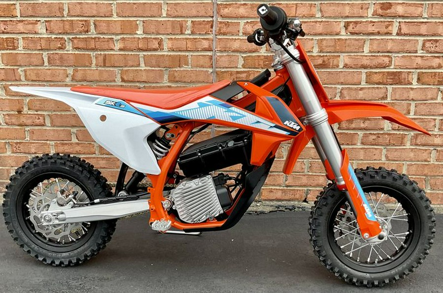 New 2024 KTM SX-E 3