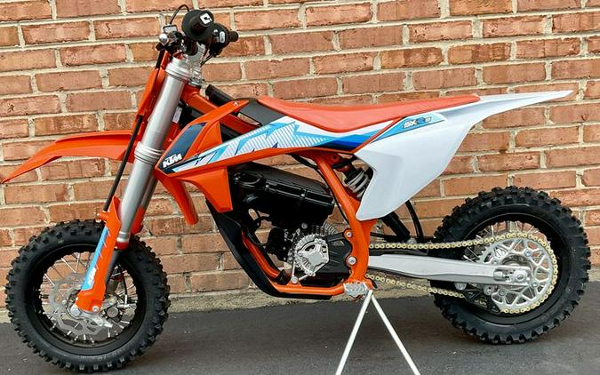 New 2024 KTM SX-E 3