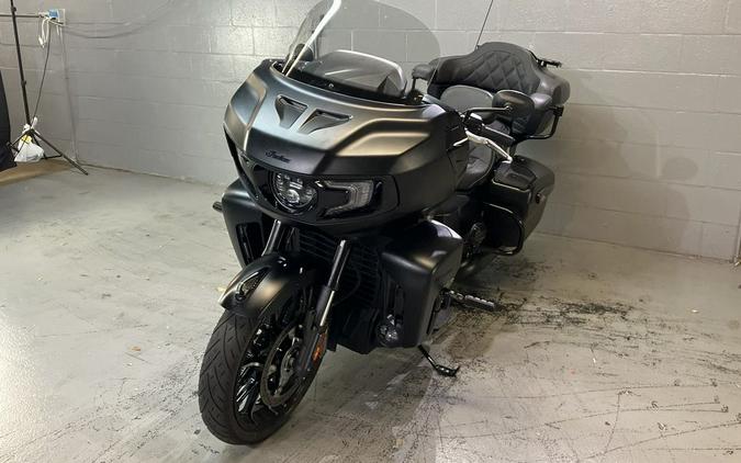 2025 Indian Motorcycle® Pursuit® Dark Horse® 112 w/PowerBand Audio Black Smoke