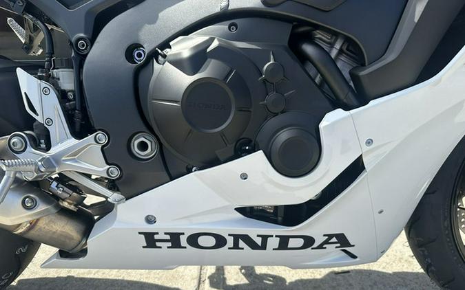 2027 Honda CBR1000RR ABS