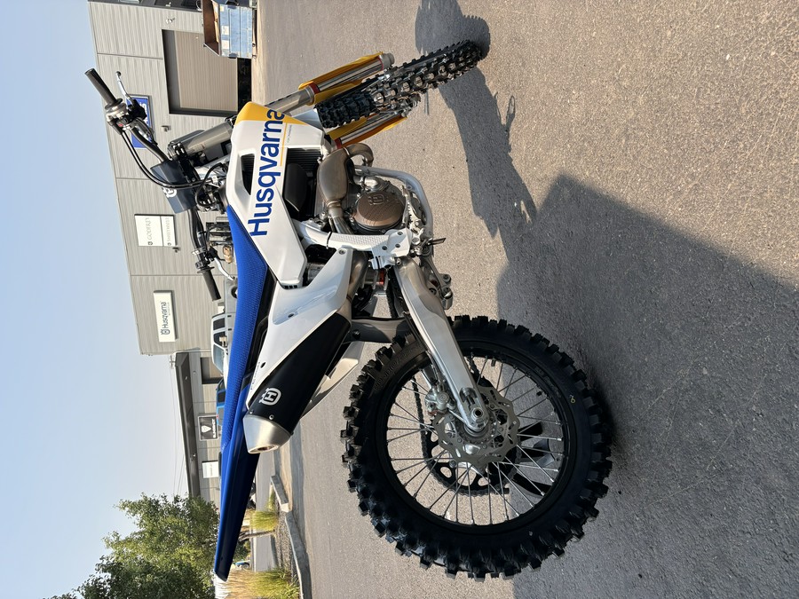 2027 Husqvarna FC 250 - 80641