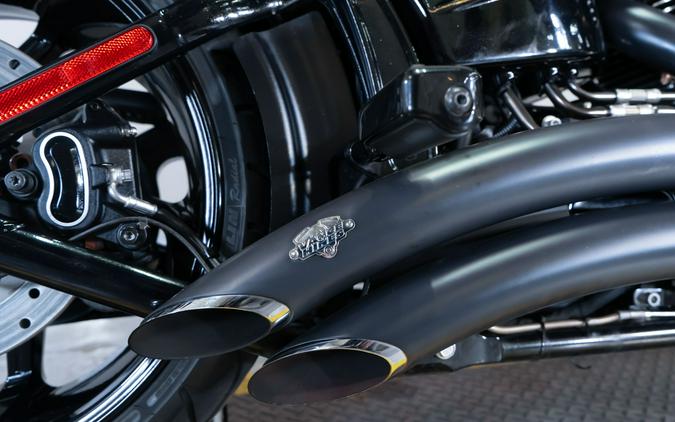 2016 Harley-Davidson CVO™ Pro Street Breakout®