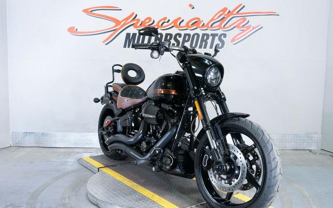 2016 Harley-Davidson CVO™ Pro Street Breakout®