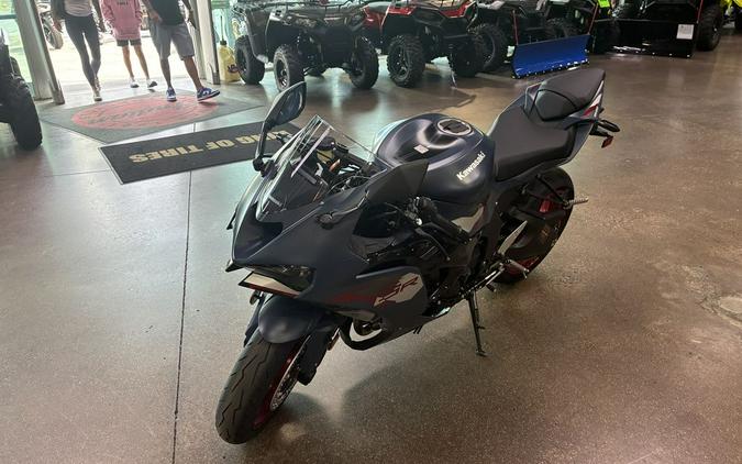 2027 Kawasaki Ninja® ZX™-6R ABS
