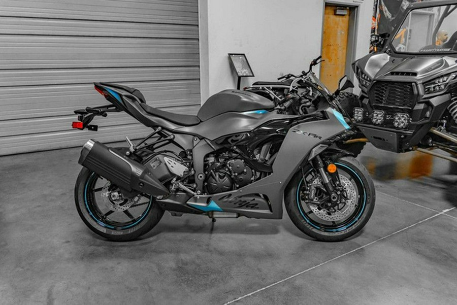 2025 Kawasaki Ninja ZX-6R