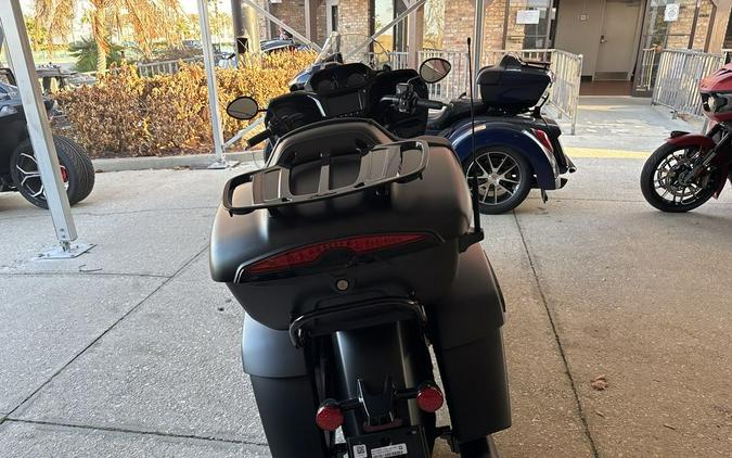 2025 Indian Motorcycle® Pursuit® Dark Horse® Black Smoke