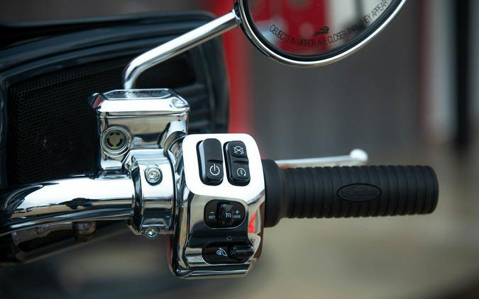 2025 Indian Motorcycle Chieftain Limited w/PowerBand Audio