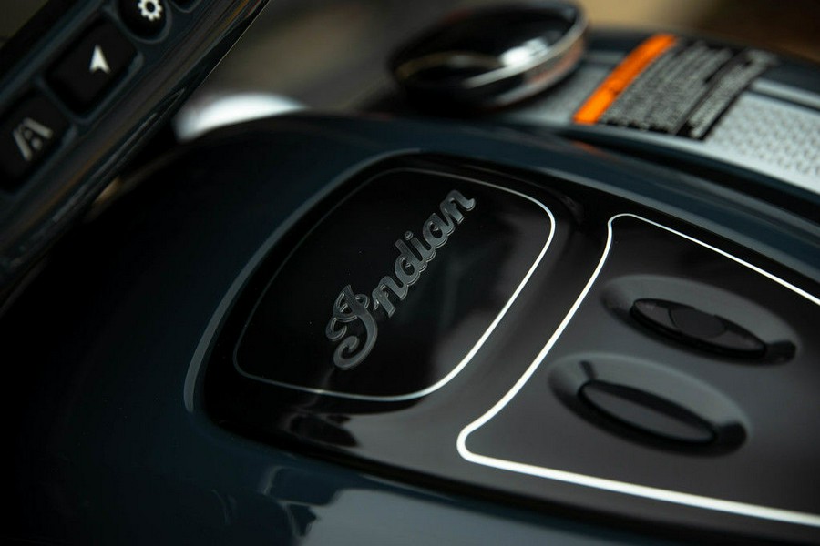 2025 Indian Motorcycle Chieftain Limited w/PowerBand Audio