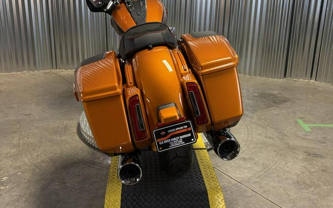 2026 Harley-Davidson CVO Street Glide Torched Orange CVO Tri-Tone