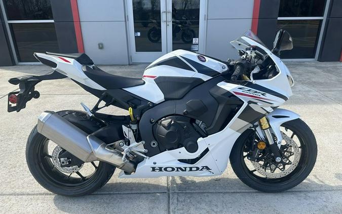 2027 Honda CBR1000RR