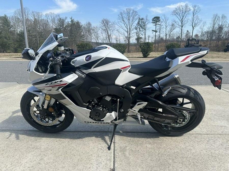 2027 Honda CBR1000RR